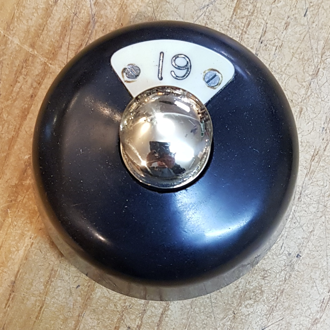 VT 3697. G.W.R. B.R. W.R BAKELITE LEVER LOCK RELEASE PLUNGER.