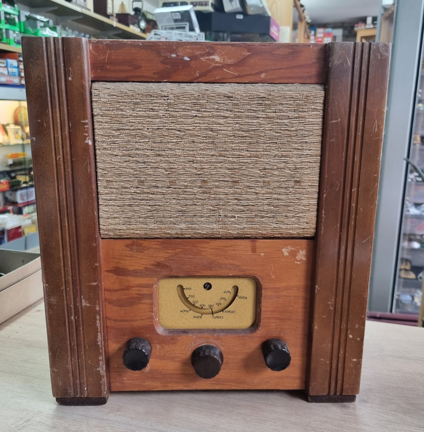VT 0517 1940S AC WARTIME CIVILAIN RECEIVER RADIO