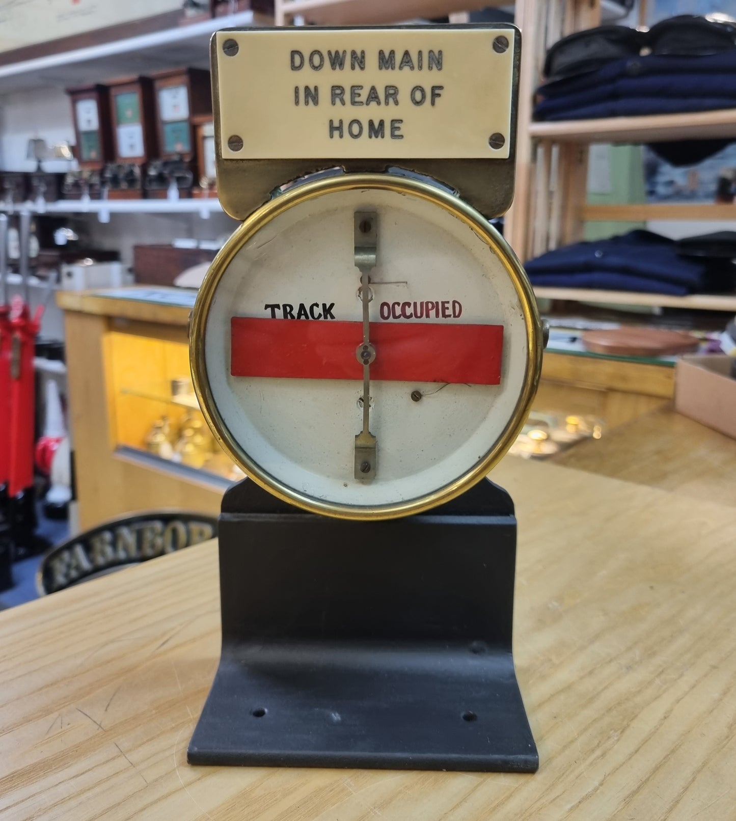 RA 6912 G.W.R. BRASS CASED TRACK CIRCUIT INDICATOR