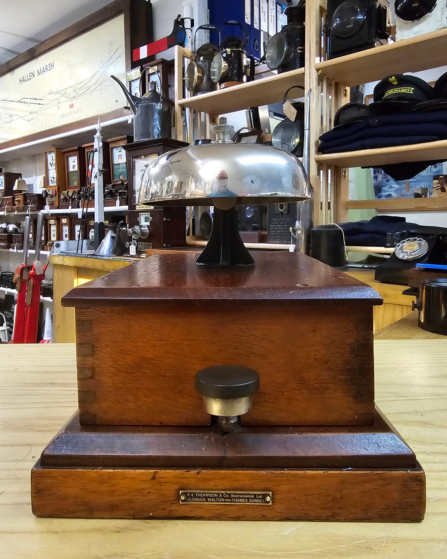 RA 7583 G.W.R. PATTERN BLOCK "MUSHROOM" TYPE BELL EX TEIGNMOUTH
