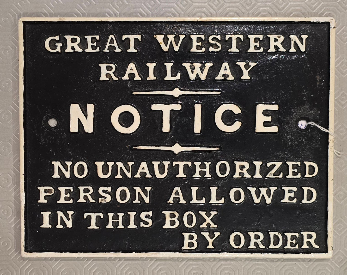 RA 7781 G.W.R. CAST IRON SIGNAL BOX DOOR NOTICE