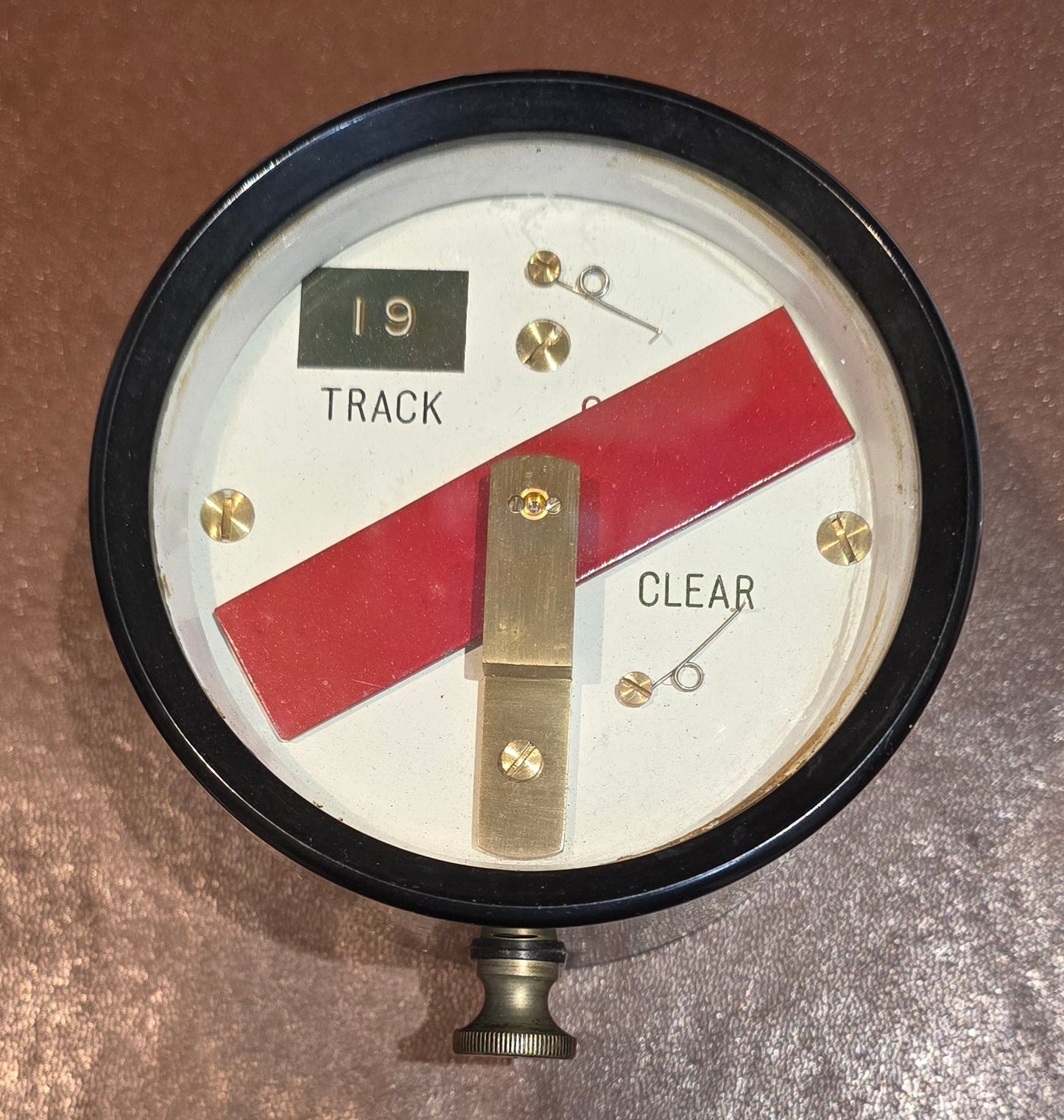 RA 7854E BAKELITE TRACK CIRCUIT REPEATER EX STRATFORD WEST
