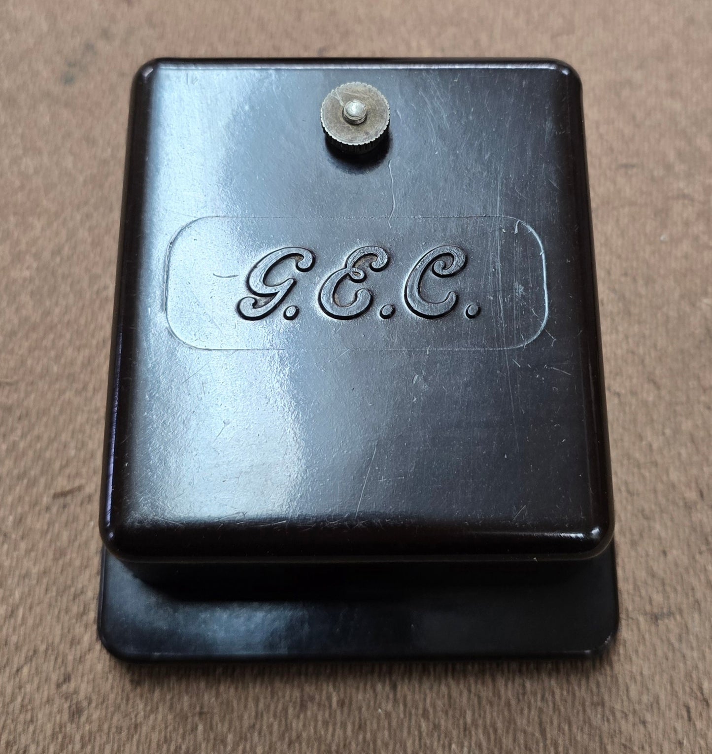 RA 7947 BR.WR BAKELITE G.E.R. ANNUNCIATOR BUZZER