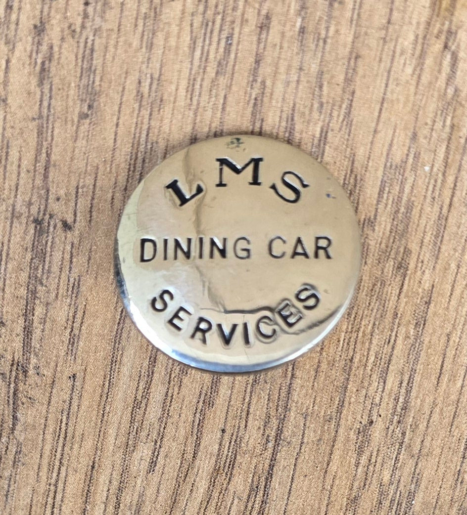 RA 7980   L.M.S. DINING CAR SERVICES  LAPEL BADGE