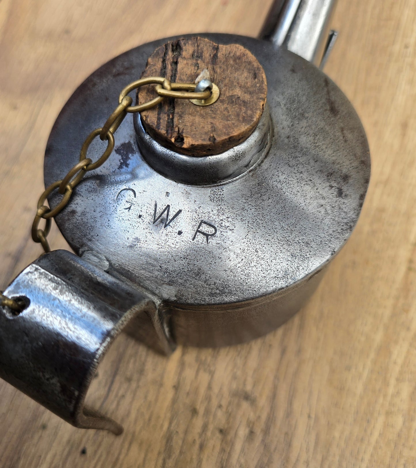 RA 7811 G.W.R. STEAM LOCO DRIVERS FLARE LAMP.