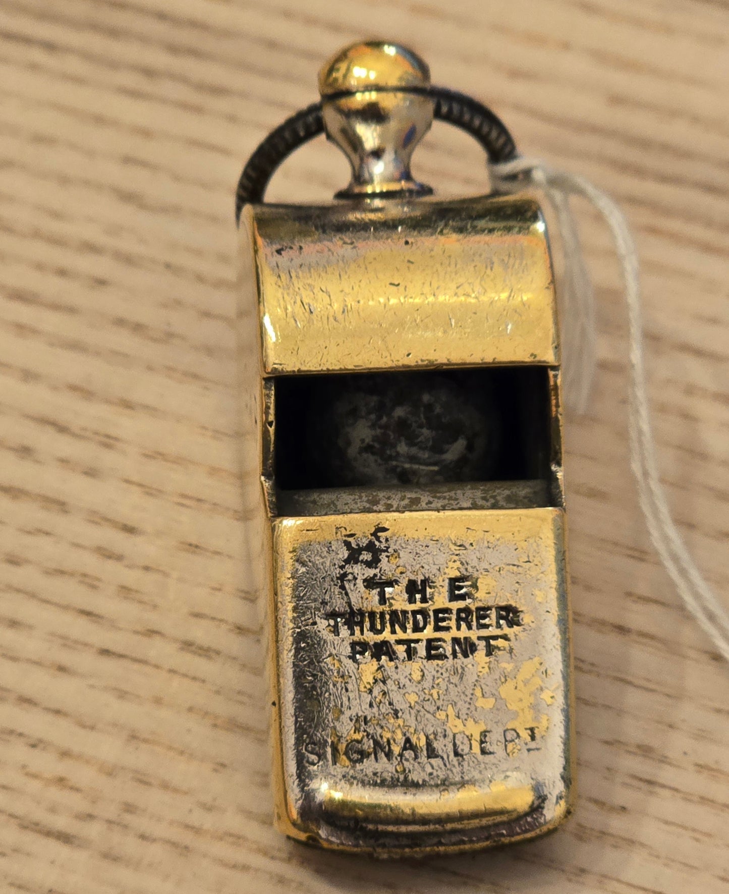 RA 7476 G.W.R. BRASS "THE THUNDERER" SIGNAL DEPT WHISTLE.