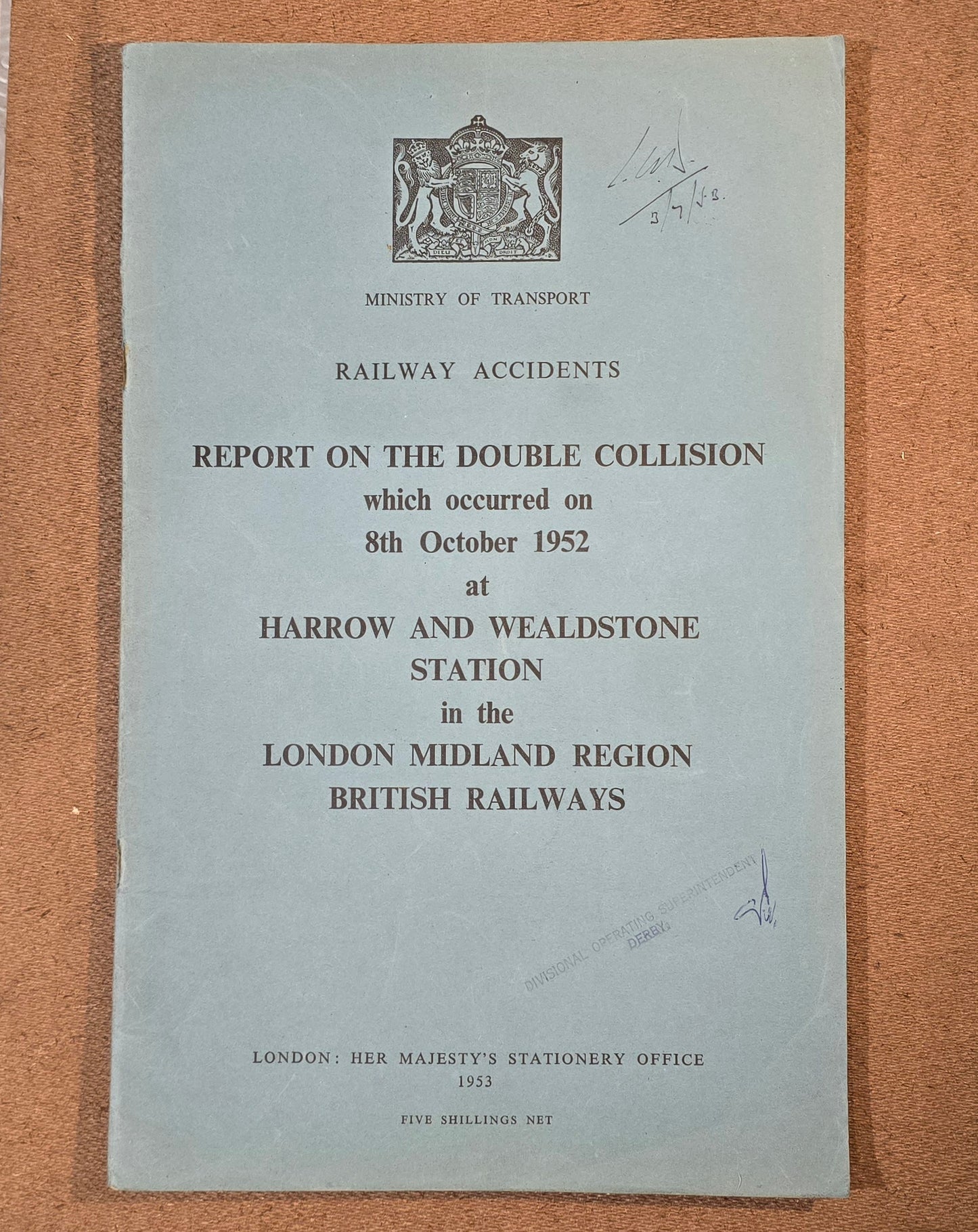 RA 7175 MINISTRY OF TRANSPORT RAILWAY ACCIDENT OM 1952 AT HARROW AND WEALDSTONE STATION.