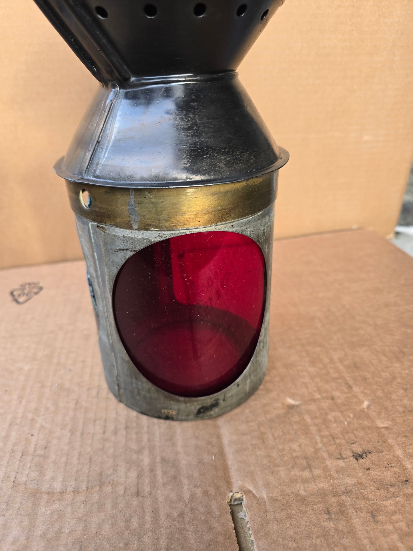 RA 8009 G & S W RLY 3 ASPECT "PIECRUST TOP" HANDLAMP "DUMFRIES P.WAY N0 16 GANG"