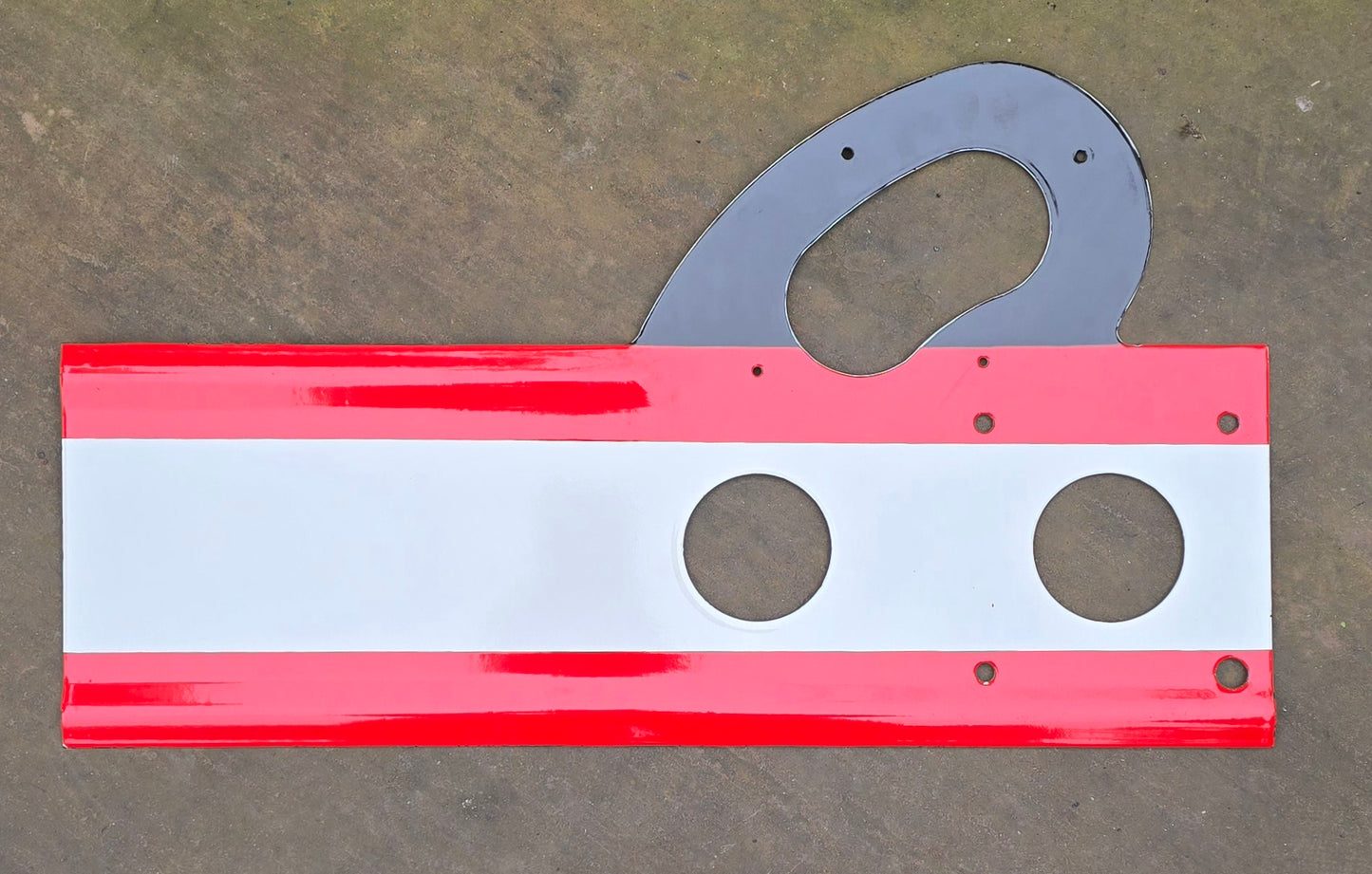 RA 8023 EX STORES MINT CONDITION BR-WR ENAMEL SUBDIDARY SIGNAL BLADE.