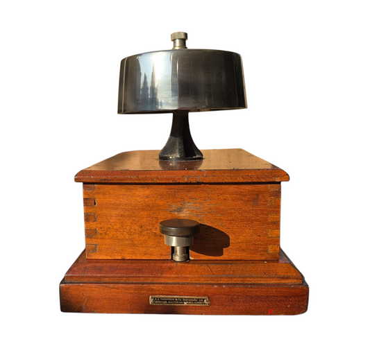 RA 8066  G.W.R. PATTERN FLAT TOP BLOCK BELL BY R.E.THOMPSON & CO.