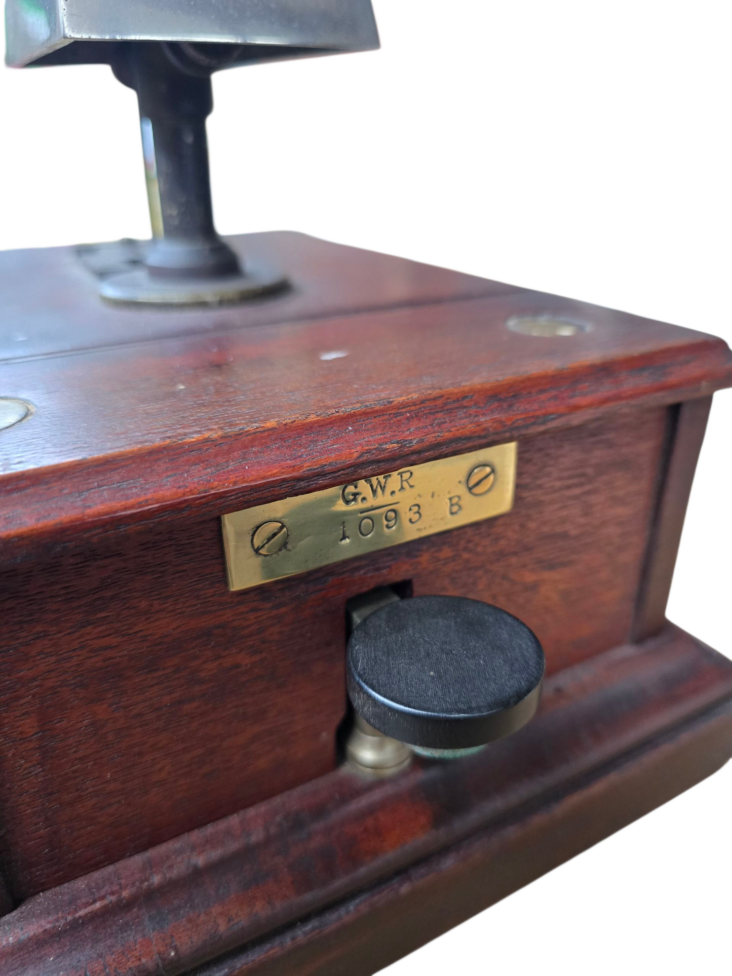 RA 8142 EARLY G.W.R. SPLIT CASE "TURNED BRASS STEM" COW BELL"