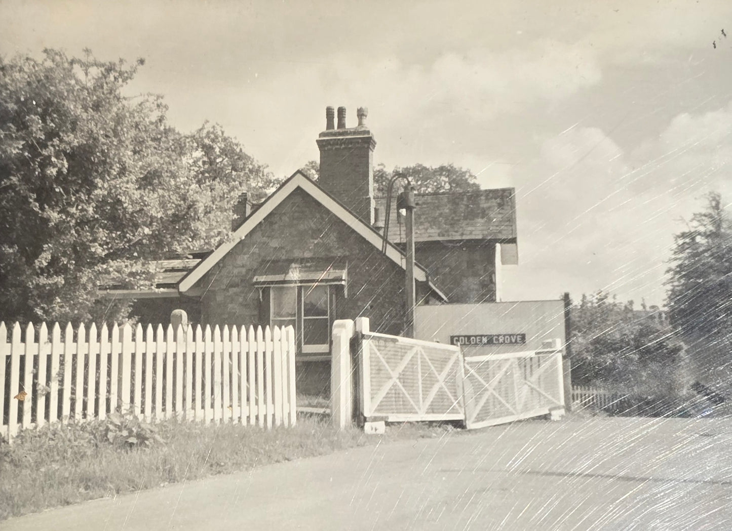 RA 8166 WOODEN STATION SIGN WITH CAST IRON LETTERS "GOLDEN GROVE"