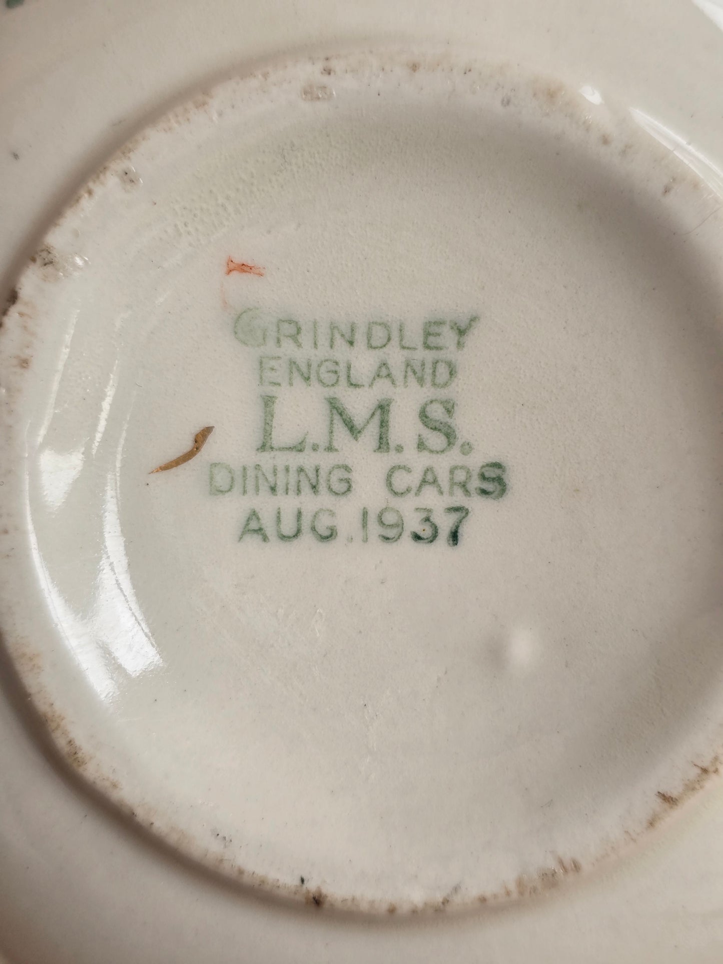 RA 8255 L.M.S. DINING CARS " ROYAL SCOT ROSE" ROSE PATTERN TEA POT.