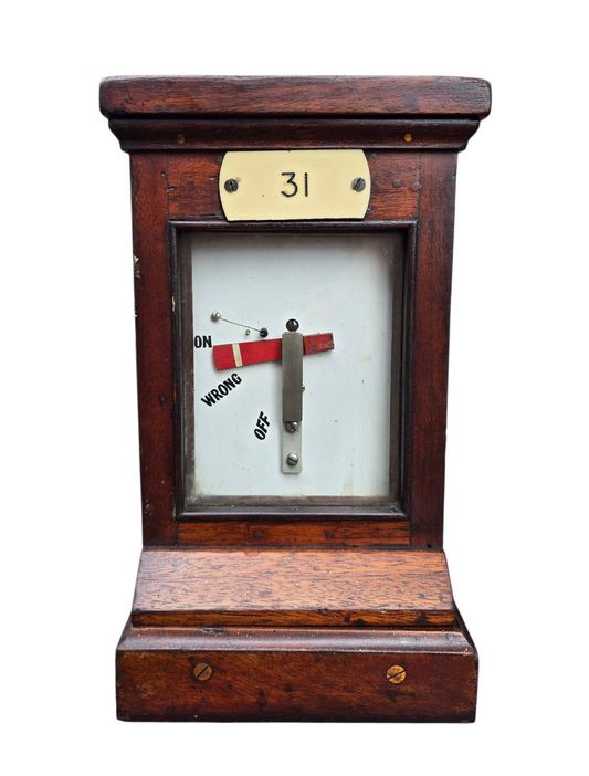RA 8118 G.W.R. WOOD CASE SIGNAL ARM REPEATER.