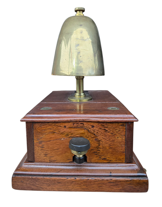 RA 8145   G.W.R. SPLIT CASE BRASS TURNED STEM SHEEP BLOCK BELL.