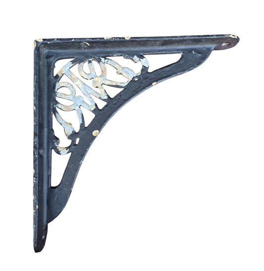RA 8184   G.W.R. SIGNAL BOX SHELF BRACKET.