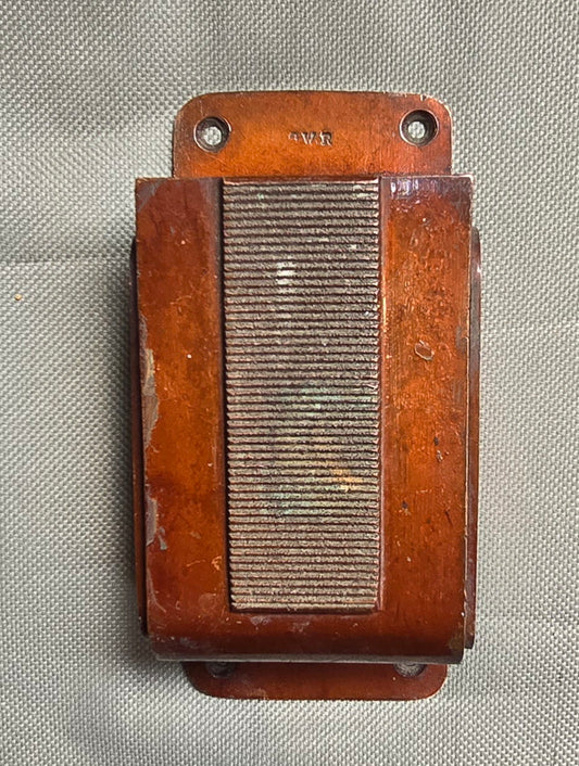 RA 8216 G.W.R. FIRST CLASS CARRIAGE ASH TRAY.