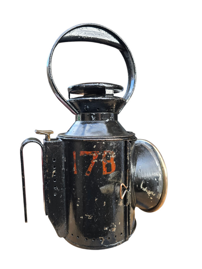RA 8238 L.M.S 3 ASPECT HANDLAMP EX 17 B  BURTON-ON-TRENT LOCO SHED.