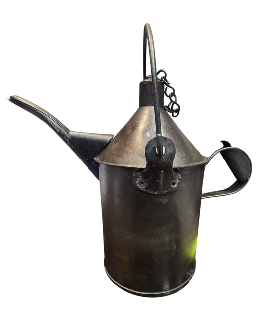 RA 8251D   L.N.E-C 1/2 GALLON  STEAM / BEARING OIL POURER