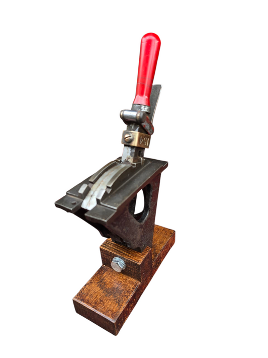 RA 8341   1 MINIATURE POWER FRAME LEVER  NO 154 ON OAK DISPLAY BASE