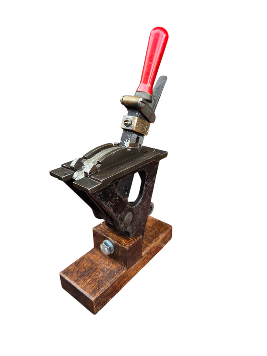 RA  8342   1 MINIATURE POWER FRAME LEVER NO 200 ON OAK DISPLAY BASE