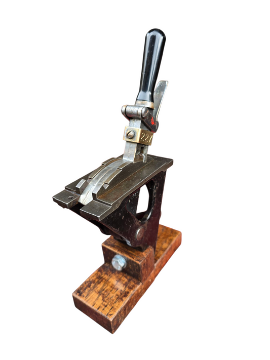 RA 8345  1 MINIATURE POWER FRAME LEVER NO 227 ON OAK DISPLAY BASE