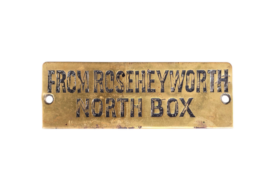 RA 8352 G.W.R. BRASS SHELF PLATE "FROM ROSE HEYWORTH  NORTH BOX"