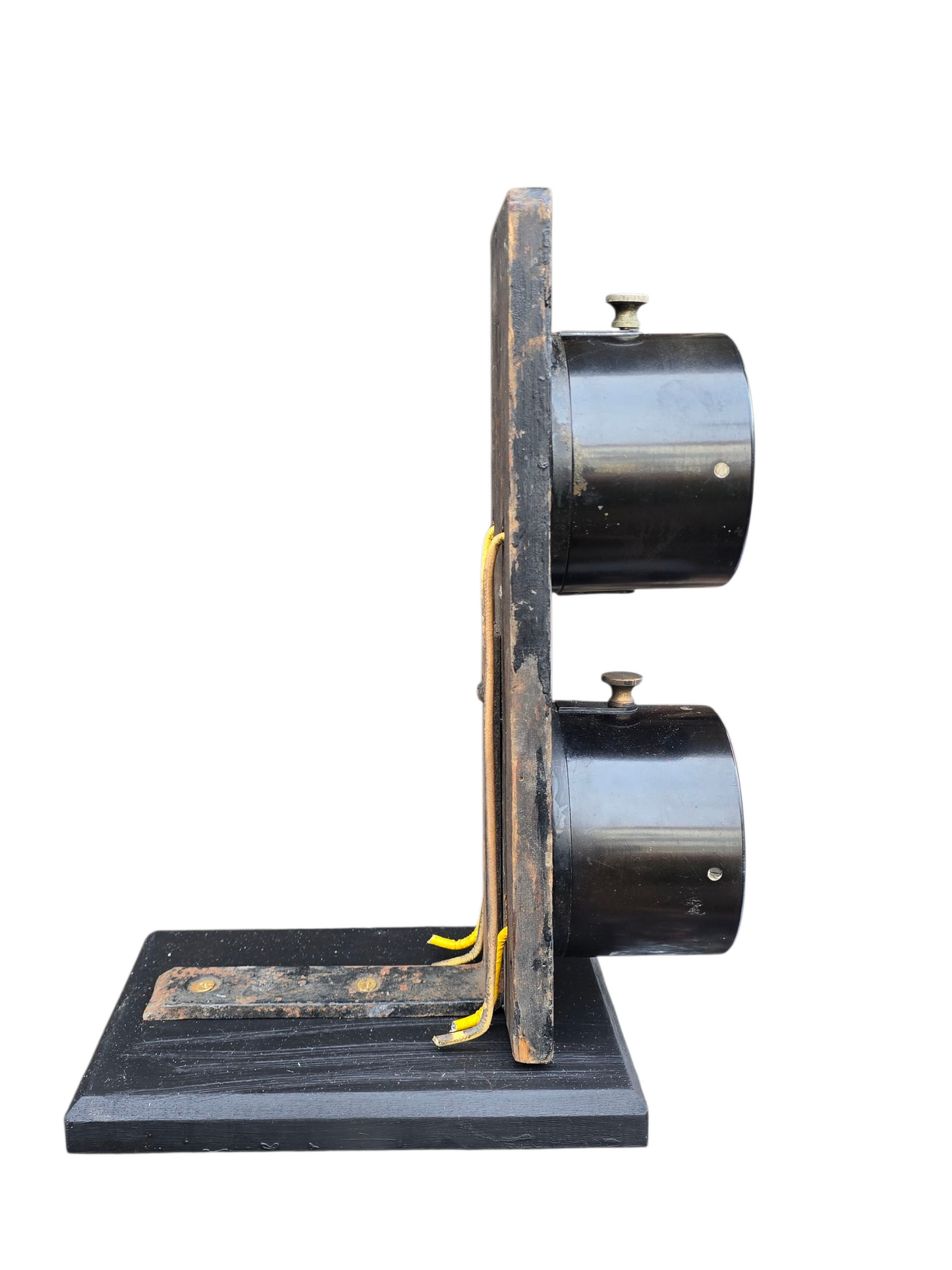 RA 8391 BR-WR "PAIR OF COLOUR LIGHT SIGNALS ON "TOMBSTONE"