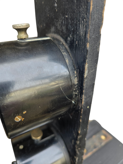 RA 8391 BR-WR "PAIR OF COLOUR LIGHT SIGNALS ON "TOMBSTONE"