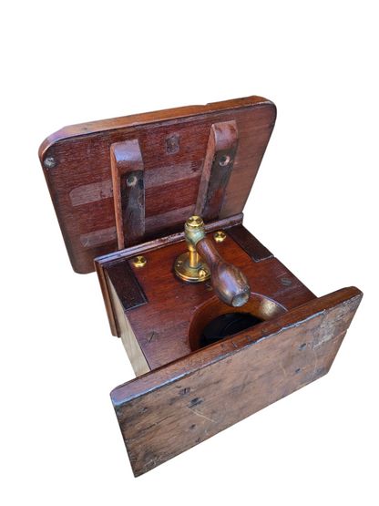 RA 8318  GREAT NORTHERN RAILWAY TELEGRAPH INSTRUMENT