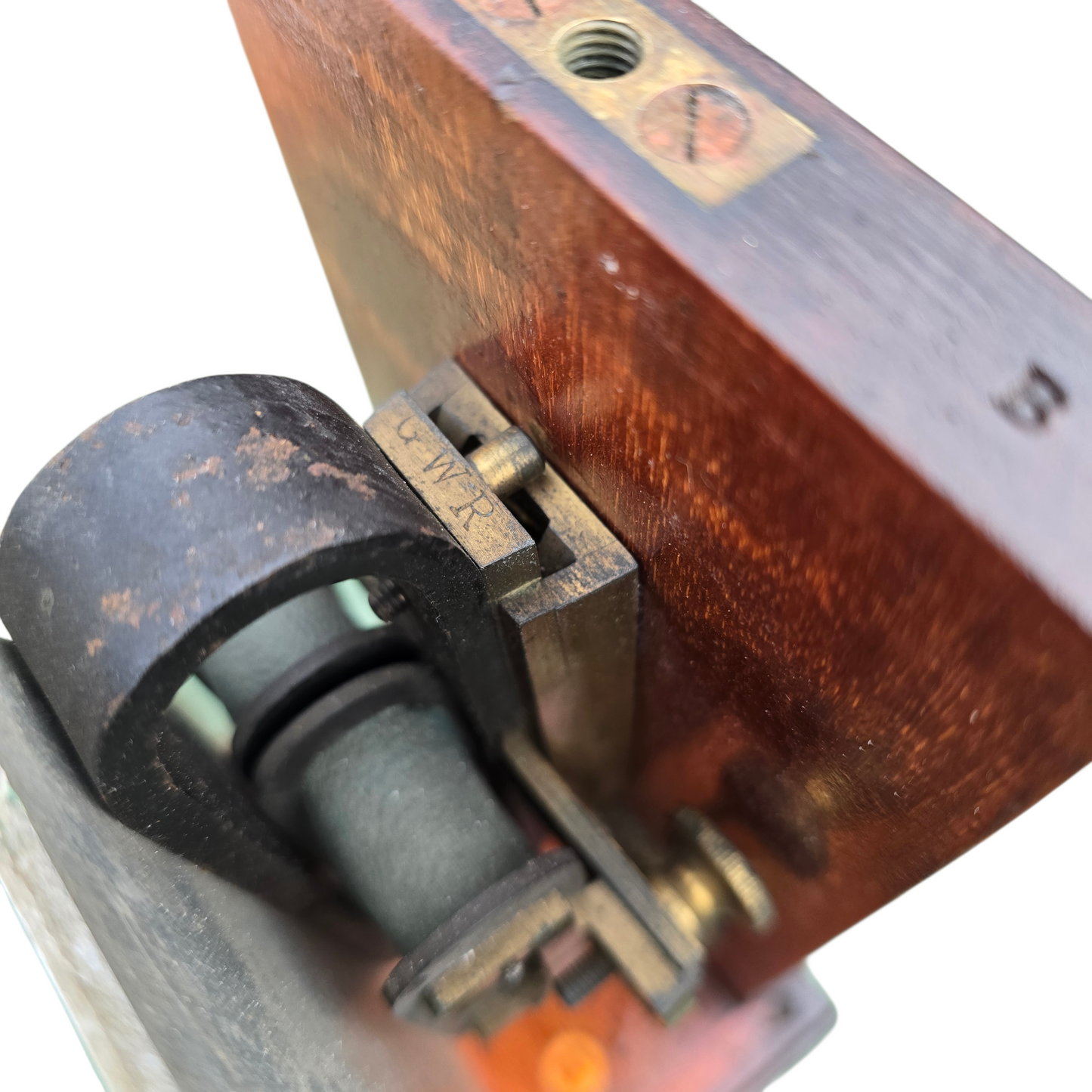 RA 8744 G.W.R. WOOD CASE SIGNAL ARM REPEATER