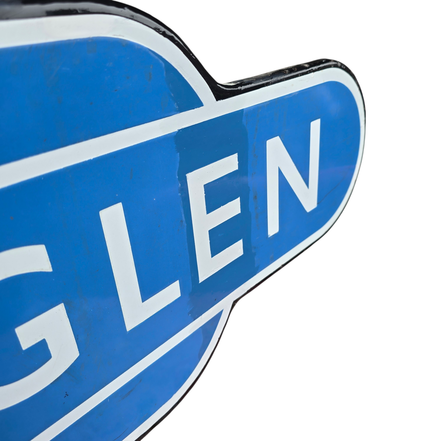 RA 8585  BR(SC) FULLY FLANGED ENAMEL TOTEM SIGN "RUTHERGLEN"