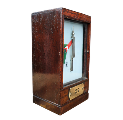 RA 8705  RARE SPECIAL G.W.R. TYERS WOOD CASE SIGNAL ARM REPEATER