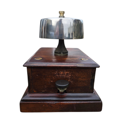 RA 8835 G.W.R. EARLY PATTERN "SPLIT" CASE FLAT TOP BLOCK BELL.