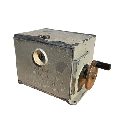 RA 8902  BR(E) SQUARE CASE WELWYN BLOCK RELEASE WINDER