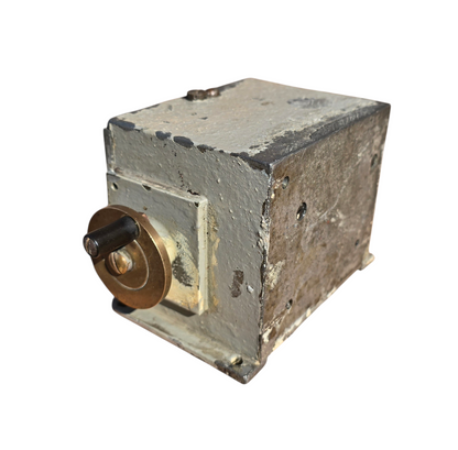 RA 8902  BR(E) SQUARE CASE WELWYN BLOCK RELEASE WINDER