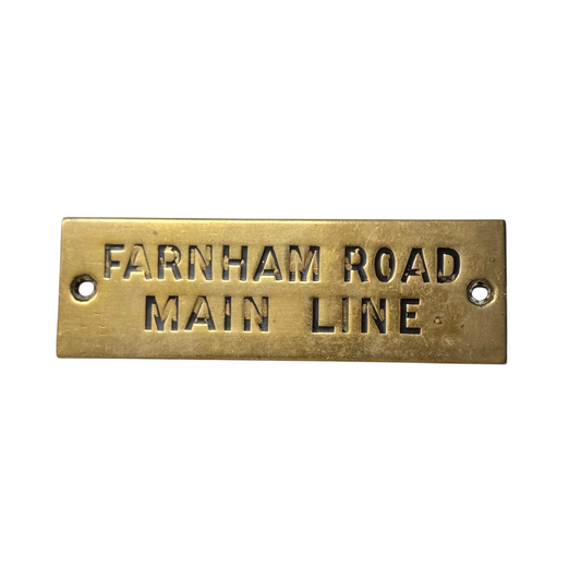 RA 8540  G.W.R. BRASS SHELF PLATE "FARNHAM ROAD MAIN LINE"