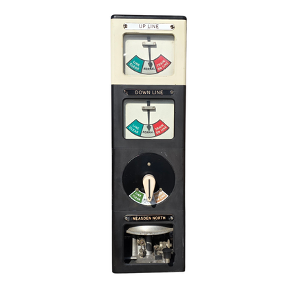 RA 8912  BR(M) BAKELITE "PENGUIN" MODULAR BLOCK INDICATOR "NEASDEN NORTH"