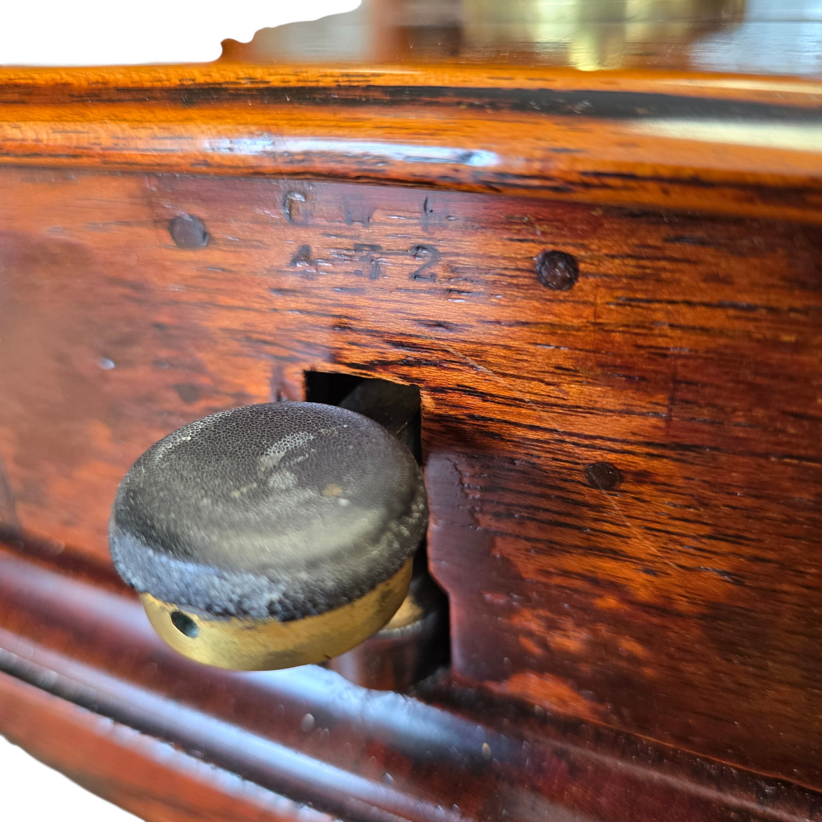 RA 8983  RARE EARLY G.W.R. "SPLIT CSE" SHEEP DOME BLOCK BELL