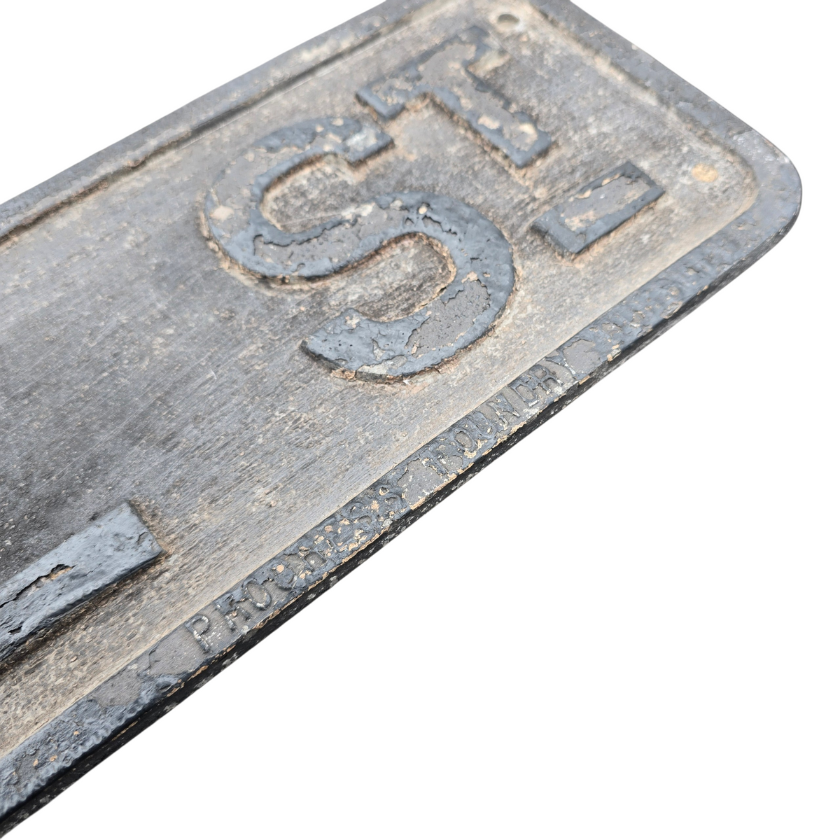 RA 9095  CAST ALLOY ROAD SIGN "BELL ST"