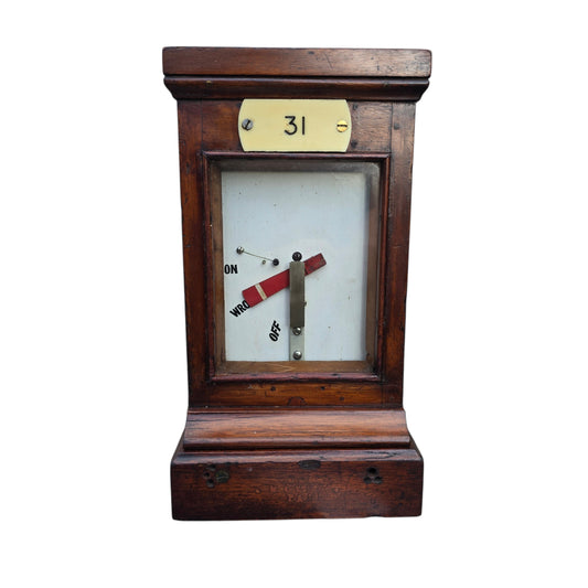 RA 9066  G.W.R. WOOD CASE "HOME SIGNAL" ARM REPEATER STAMPED G.W.R. MAKERS,PADD