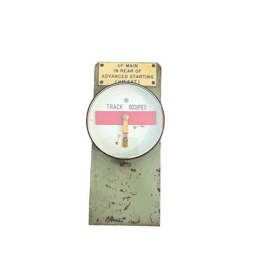 RA 9079  S.G.E. TRACK CIRCUIT INDICATOR ON STEEL TOMBSTONE BRACKET