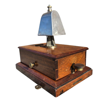 RA 9043  G.W.R.  BR-WR PATTERN "COW" BLOCK BELL BY R,E.THOMPSON & CO