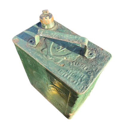 RA 8572  VINTAGE 2 GALLON PETROL CAN "SHELL AVIATION SPIRIT"