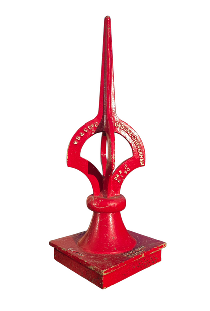 RA 8616 BR(S) W.B.& S.CO R.S.C.O CAST IRON SIGNAL FINIAL