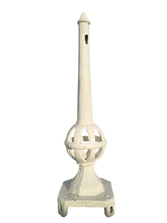 RA 8597  CAST IRON STEVENS AND CO SIGNAL FINIAL